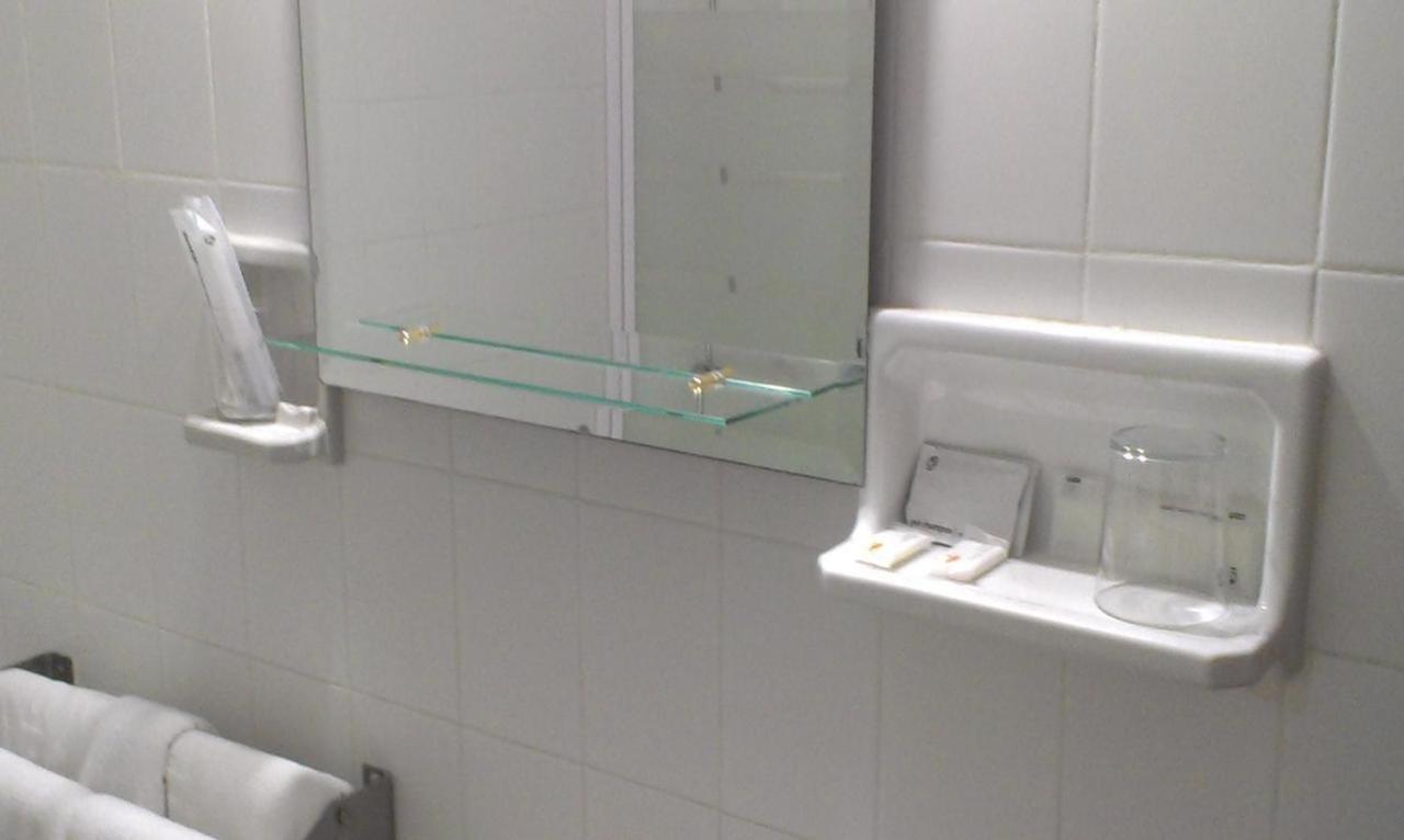 Hotel Marina Victoria Algeciras Room photo
